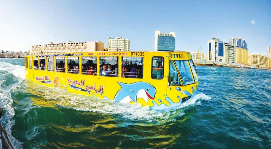 Dubai: Old town tour with Wonder Bus, souks, Creek and Guide - Al Shindagha and Bastakiya from the road