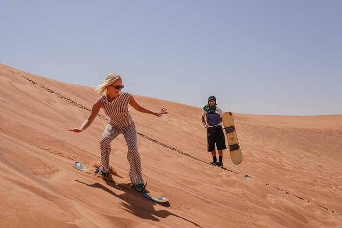 Dubai Overnight Desert Safari, BBQ & Stargazing at Al Khayma Camp - Dinner, music, and the evening program