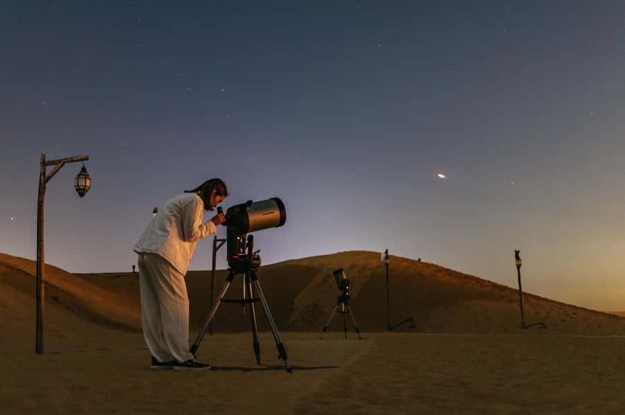 Dubai: Overnight Safari, Dinner, Stargazing & Al Khayma Camp - Leaving Dubai for the red dunes of Lahbab