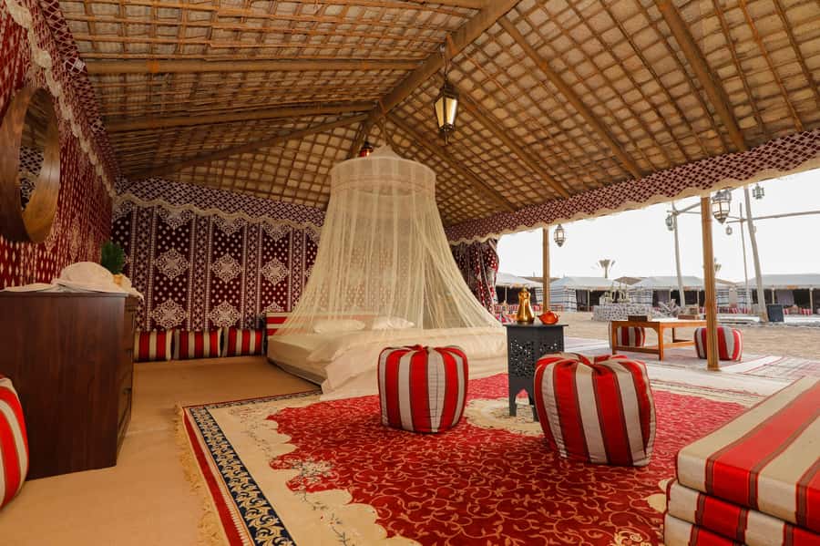 Dubai: Overnight Safari, Dinner, Stargazing & Al Khayma Camp - Stargazing, shisha, and the desert after dark