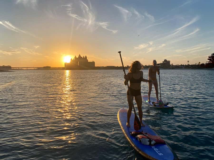 Dubai: Palm Jumeirah Paddle Boarding Tour - A 90-minute route toward Atlantis