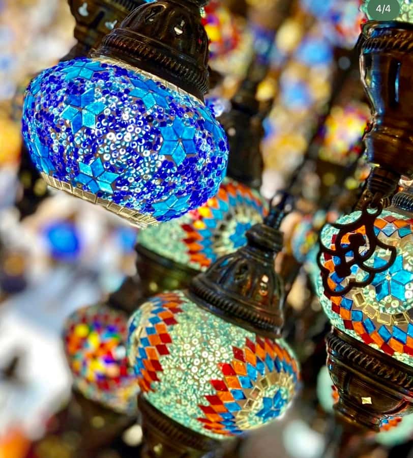 Dubai: Premium Old Town, Street Food, Souks & Boat Ride Tour - Spice Souk: smells, colors, and sales talk