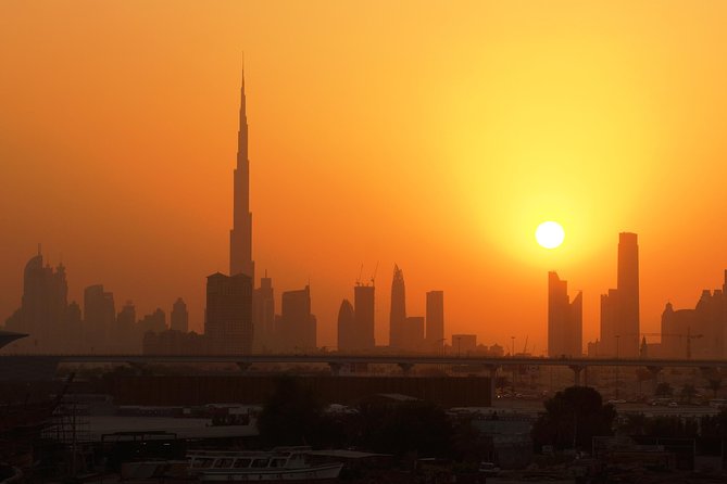 Dubai Private Arrival Airport Transfer to Any Hotels in UAE - Dubai Marina, Jumeirah, Palm Jumeirah, and Sharjah