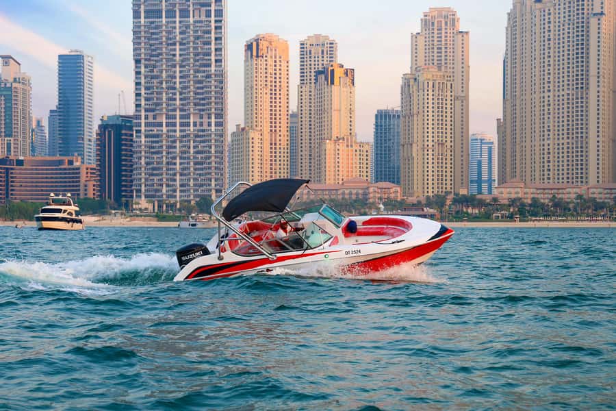 Dubai: Private Boat Tour - JBR/Burj Al Arab/Atlantis options - Dubai looks different from a speedboat
