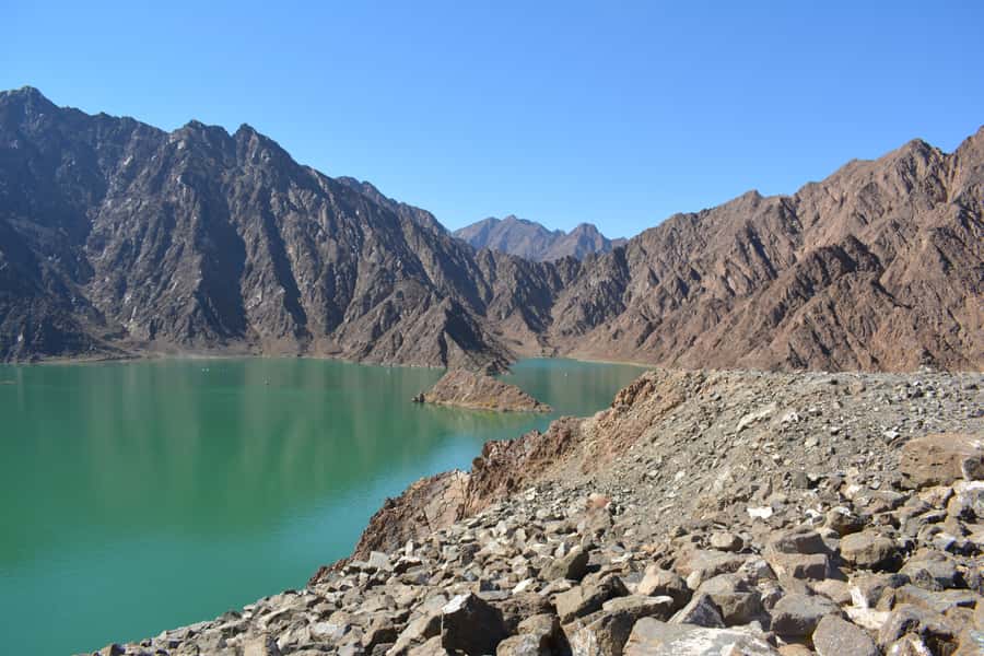 Dubai: Private Desert Day Tour and Wadi Shawka Pool Visit - Picnic time and the limits of a four-hour tour