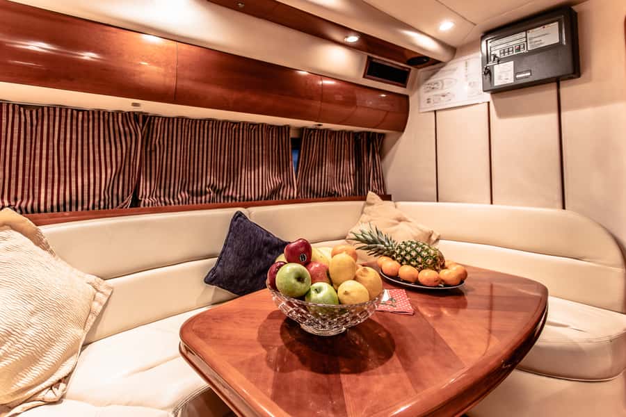 Dubai: Private Luxury Everest Yacht Cruise from Dubai Marina - What the crew adds to the experience