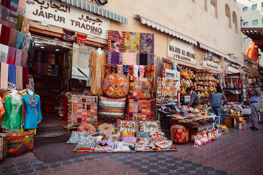 Dubai: Private Tour with Locals – Highlights & Hidden Gems - How much can you really cover in three hours?