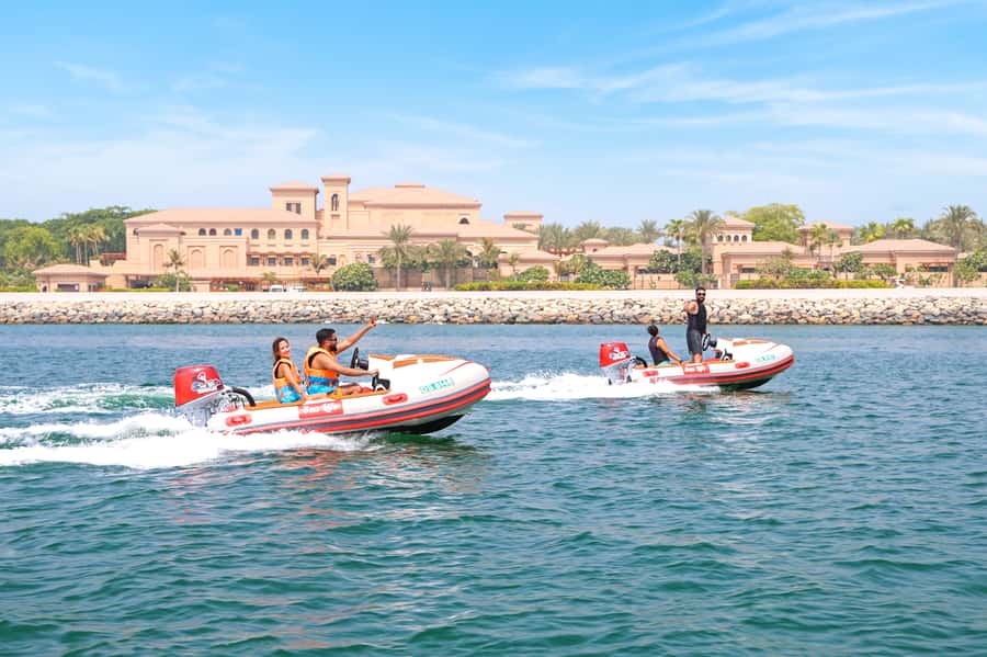 Dubai: Self-Drive Boat Experience for 1 or 2 People - Is $40 per person good value?