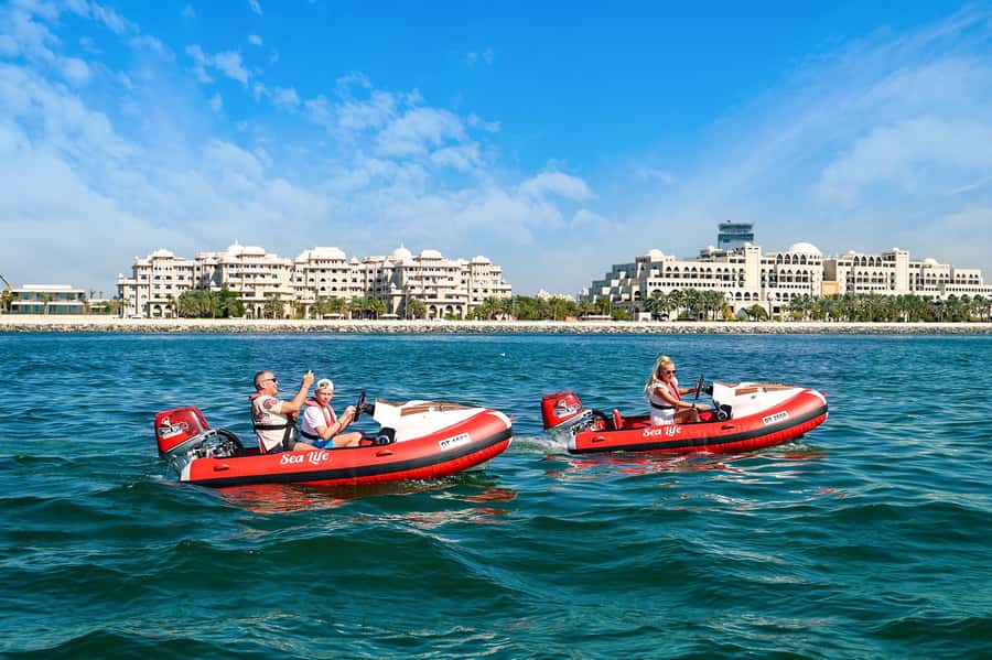 Dubai: Self-Drive Boat Experience for 1 or 2 People - Meeting at Dubai Harbor, Dock Master D-1
