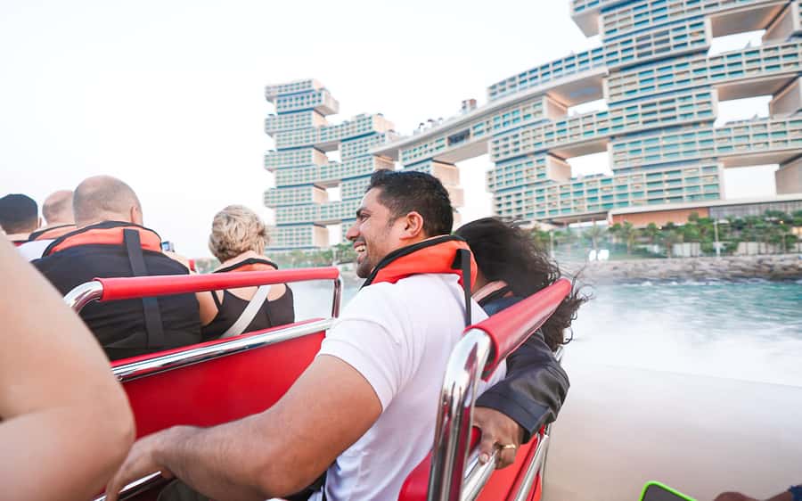 Dubai: Sightseeing Speedboat Tour with Live Tour Guide - The thrill, the bumps, and the limits