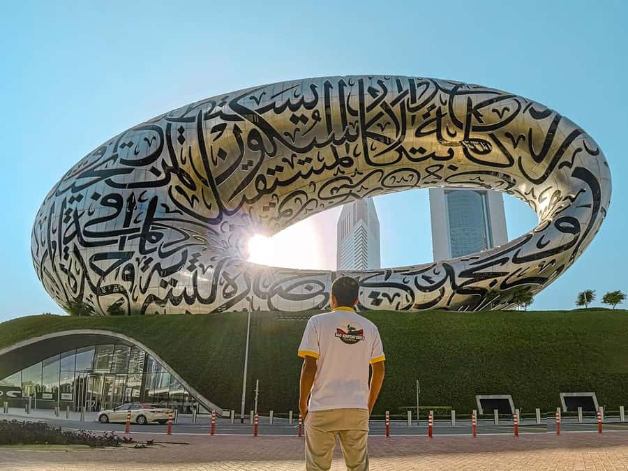 Dubai: Signature Old Town, Heritage Souks & Traditional Abra - Crossing the creek by traditional abra