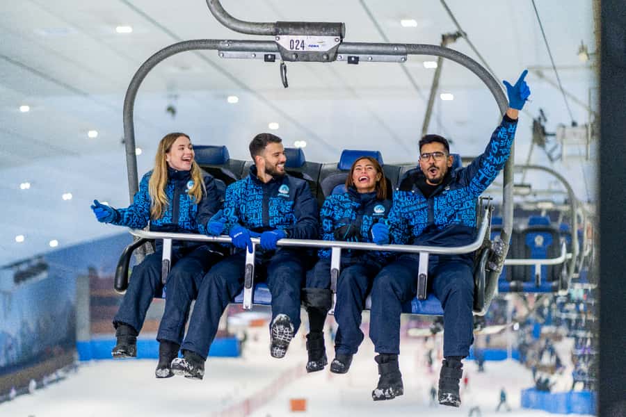 Dubai: Ski Dubai Snow Park Classic Pass - Ski Dubai: snow in the middle of Dubai