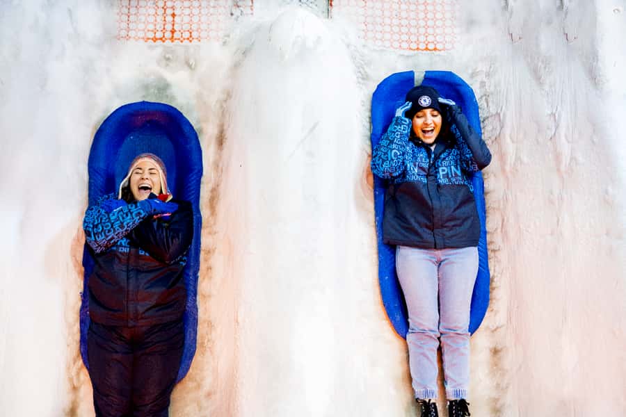 Dubai: Ski Dubai Snow Plus Pass - Getting suited up for the cold