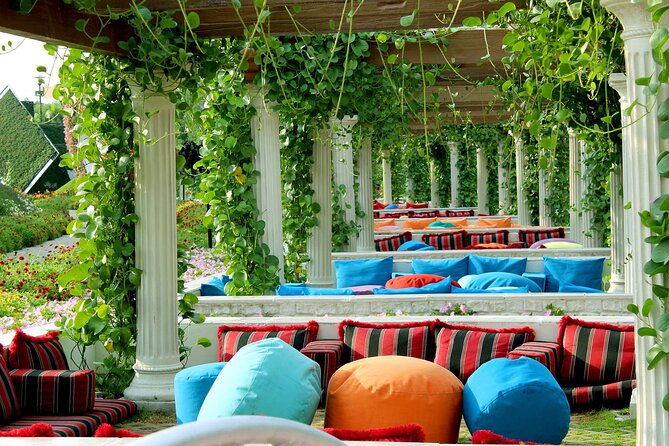 Dubai: Skip-The-Line Ticket to Dubai Miracle Garden - Family appeal, photo stops, and the overall mood
