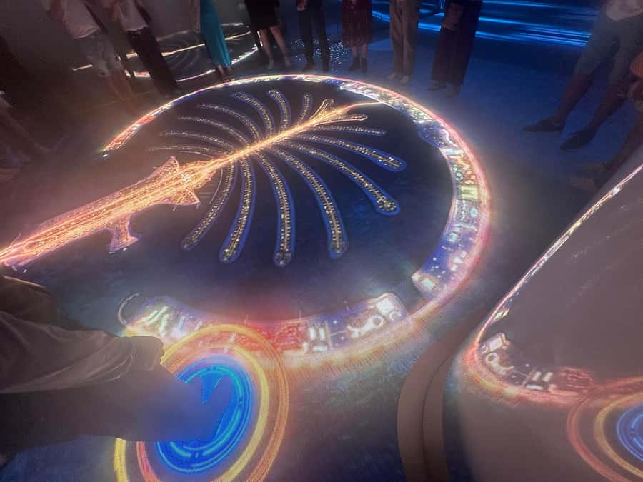 Dubai: Sky Pool and Palm Observatory Access - Who will enjoy this experience most?