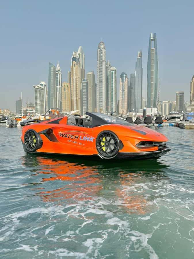 Dubai: Splash & Thrill | 20min Jet Car DXB Harbour - Why the controls work for beginners