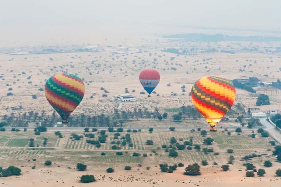 Dubai: Sunrise Balloon Flight with Camel Ride & Breakfast - Is $305 per person good value?