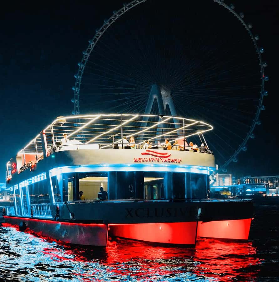 Dubai: Sunset or Dinner Cruise with Live Music & Open Bar - Key details to know before you book