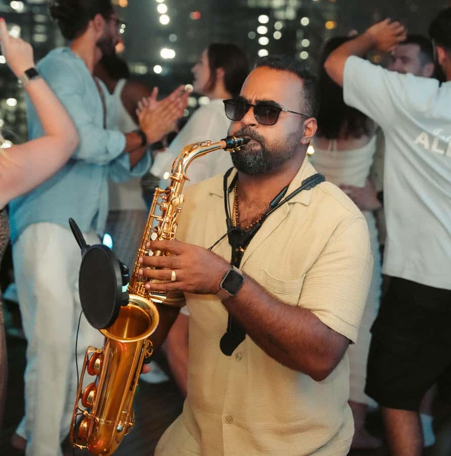 Dubai: Superyacht Experience with Party & Live DJ - Crew service from Kate, Anita, Cid, and the wider team
