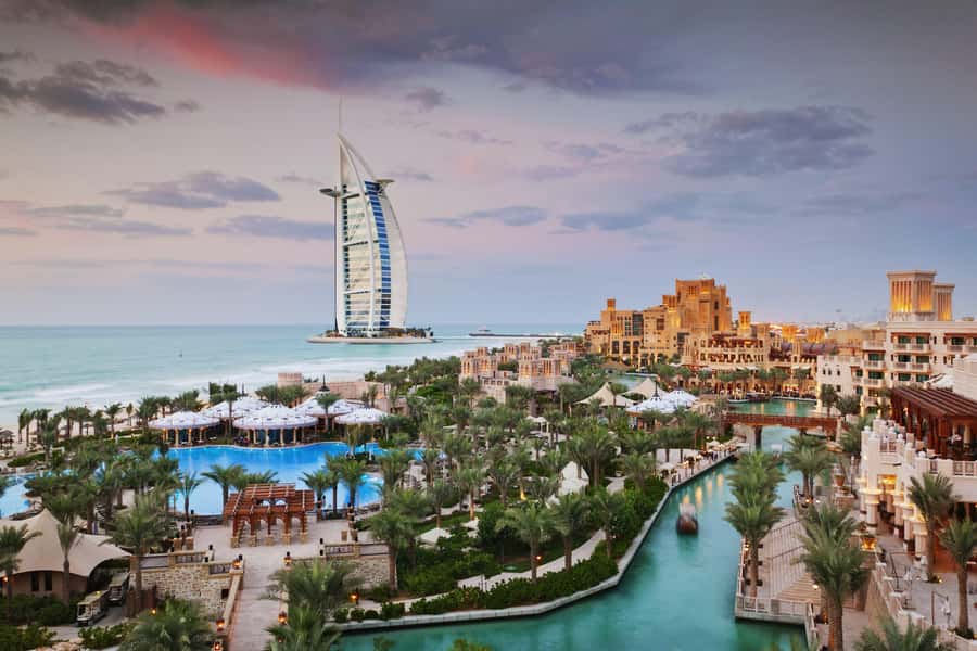 Dubai: Top 15 Must-See Dubai Sightseeing Tour in a SUV/VAN - Downtown Dubai brings the biggest skyline photographs