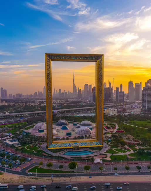 Dubai Top Highlights: Frame Entry, Souks, Abra & Street Food - Gold Souk, Spice Souk, and the abra crossing