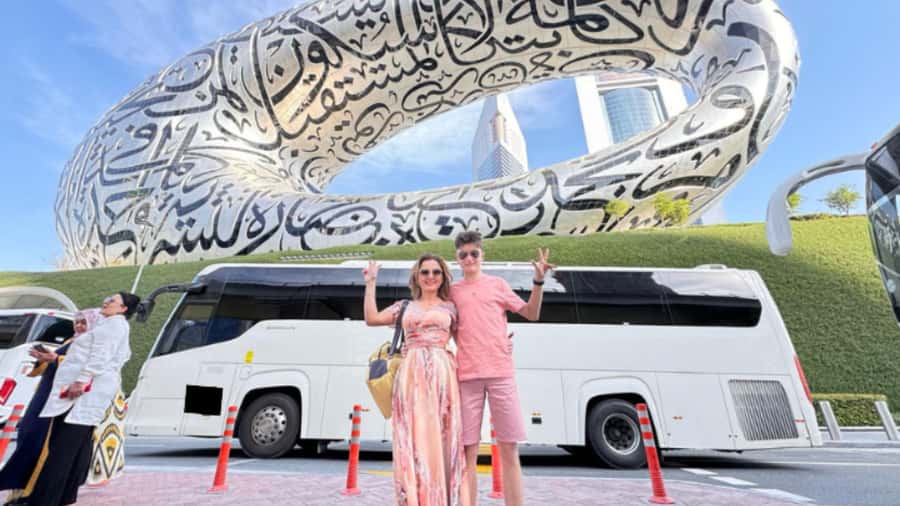 Dubai: Traditional and Modern Tour with Burj Khalifa Ticket - Sheik Zayed Road and the Burj Khalifa View
