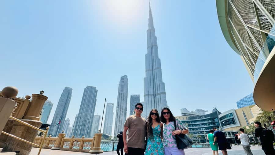 Dubai: Traditional and Modern Tour with Burj Khalifa Ticket - Dubai Mall and the Fountain Finish