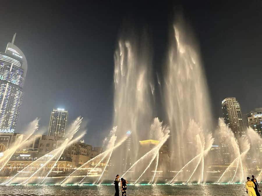 Dubai: VIP Private City Tour with Burj Khalifa Entry Tickets - Reaching Levels 124 and 125 of the Burj Khalifa