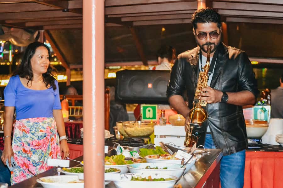 Dubai: Water Canal Cruise and La Perle Show with Dinner - From Al Faris Floating Restaurant to the Dubai Water Canal