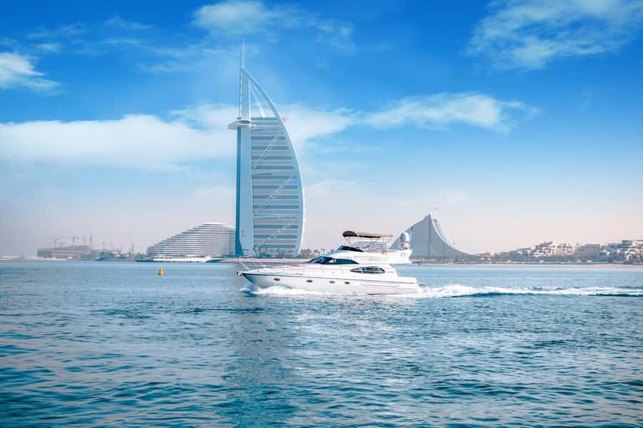 Dubai Yacht Tour - Boat Trip upto 12 guests Private event - Service, photos, and special occasions