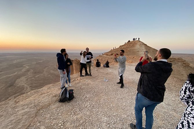 Edge of the World with 4x4 vehicles, sunset Dinner and stargazing - Guide support and communication