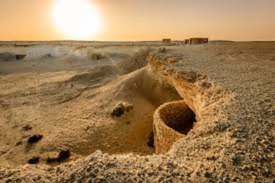 Explore Zekreet: Richard Serra Art & Mushroom Rock Wonders - Richard Serra’s steel giants in the Brouq desert