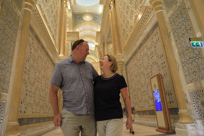 From Abu Dhabi: Sheikh Zayed Mosque, Royal Palace & Etihad Tower - Sheikh Zayed Grand Mosque: the tour’s visual highlight