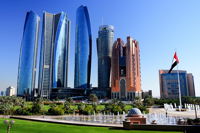From Abu Dhabi: Sheikh Zayed Mosque, Royal Palace & Etihad Tower - Qasr Al Watan: grand rooms and national symbolism