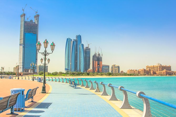 From Abu Dhabi: Sheikh Zayed Mosque, Royal Palace & Etihad Tower - Heat, lunch, and timing deserve attention