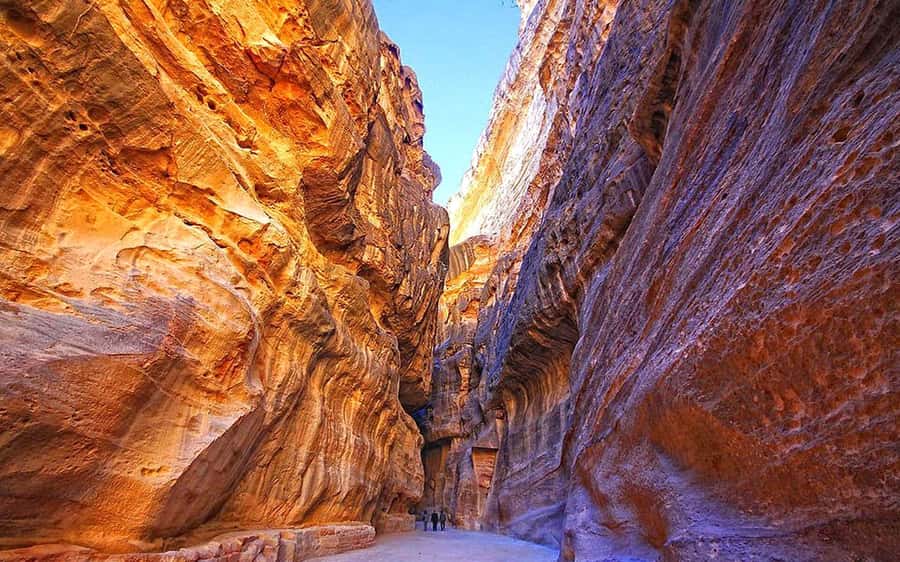 From Amman: Full-Day Private or Group Tour to Petra - Private or group: which version makes sense?