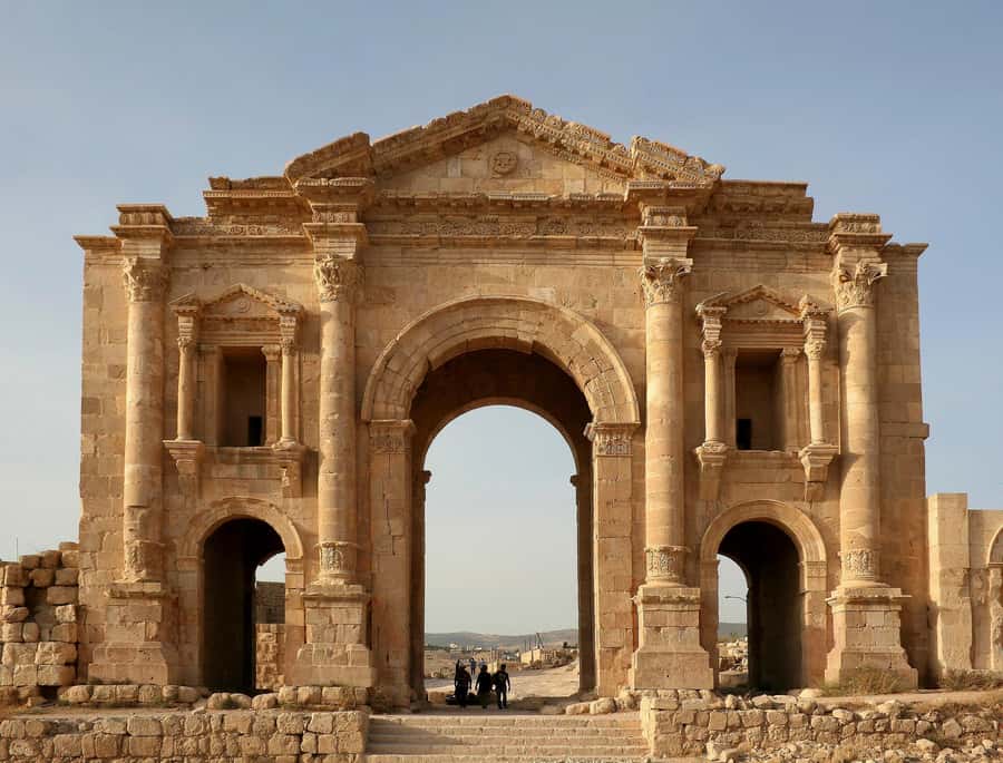 From Amman: Jerash, Ajloun Castle or Umm Qais Private Tour - The drivers are a major part of the value