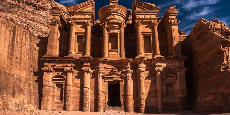 From Amman: Petra and Dead Sea Day Trip - Petra in three hours