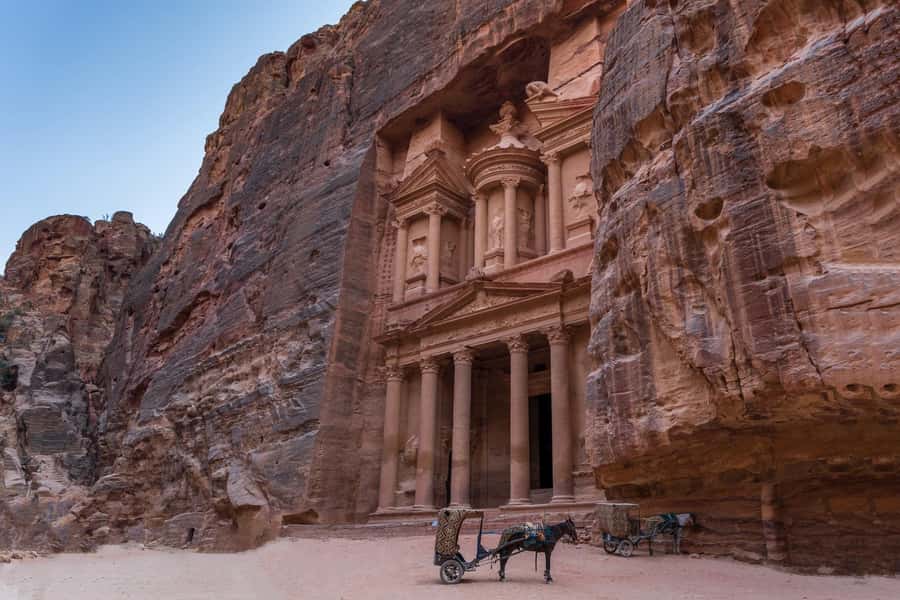 From Amman: Petra & Wadi Rum Private/Group Full Day Tour - The drivers can shape the whole day