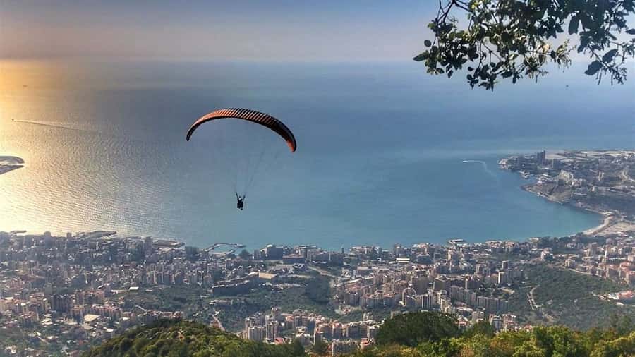 From Beirut: Jeita Grotto, Harissa & Byblos Private Day Tour - What the guide and vehicle add