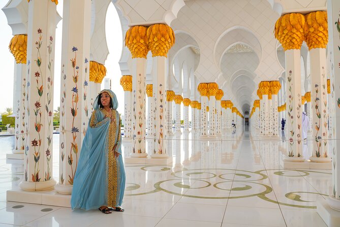 From Dubai: Abu Dhabi Day Tour with Grand Mosque & Louvre Museum - The Guides Make a Real Difference