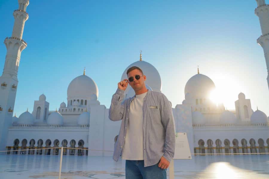 From Dubai: Abu Dhabi Grand Mosque & Louvre Museum Full-Day - Who should book this Abu Dhabi excursion?