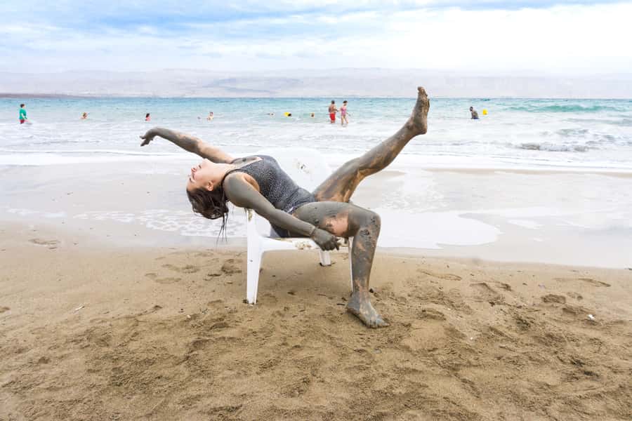 From Jerusalem: Dead Sea Chill Out Half-Day Trip - Your first look at the salty water