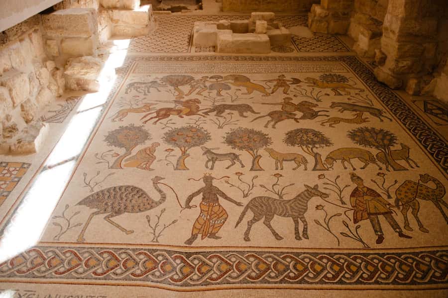 From Jerusalem: Petra and Wadi Rum 3-Day Tour - Wadi Rum by 4x4 jeep