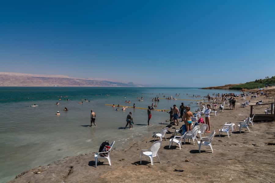 From Tel Aviv: Jerusalem Old City & Dead Sea Guided Day Tour - The drive south is a quiet change of pace