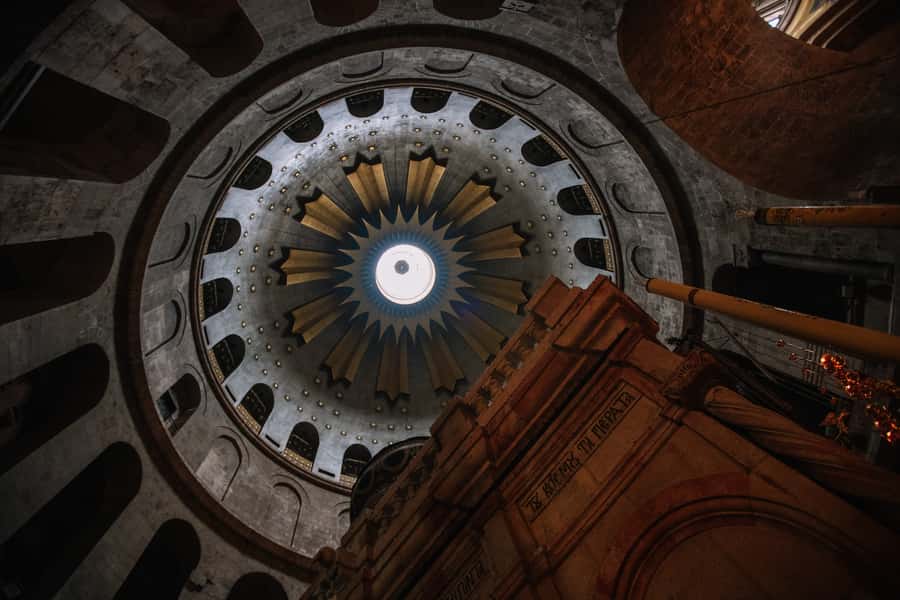 From Tel Aviv: Jerusalem Old & New City Bus Tour - The guides make or break the day