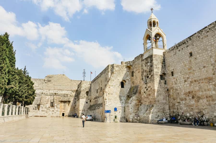 Jerusalem/Tel Aviv: Bethlehem, Jericho and Jordan River Tour - Olive wood, shopping, and the lunch question