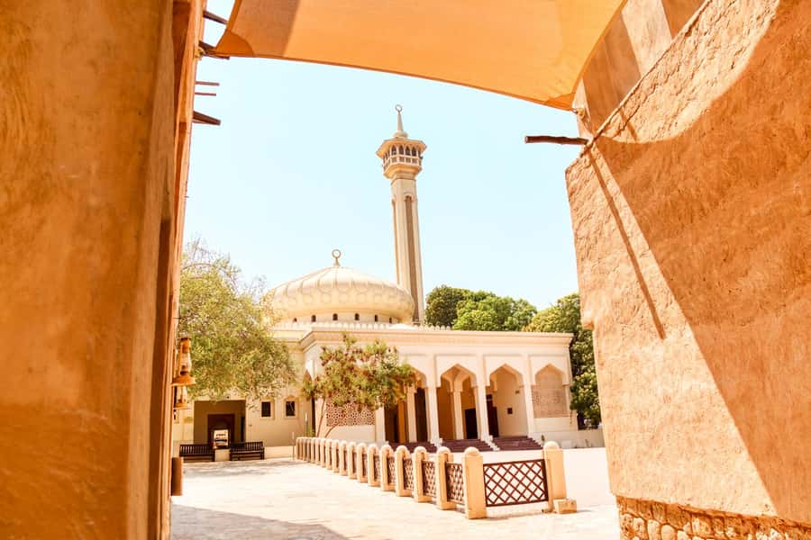 Magical Dubai 8-Hour Tour with Burj Khalifa Experience - Al Fahidi and Bastakaya: Dubai before the skyscrapers