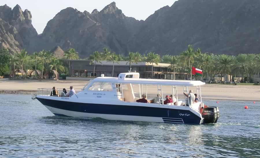 Muscat: Dolphin Watch & Snorkel Excursion - What $52 buys you