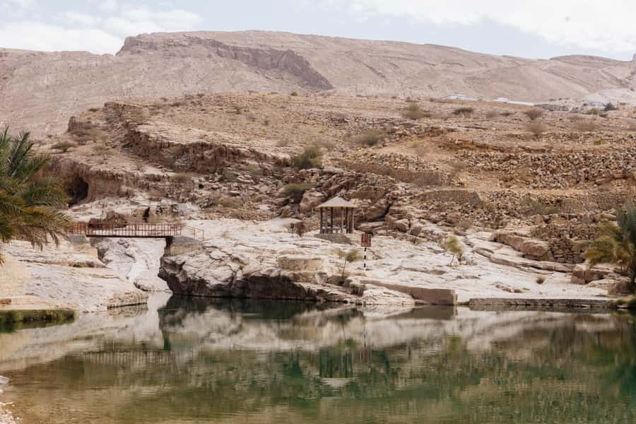 Muscat: Wadi Bani Khalid Oasis & Oman Desert Tour - Dune driving, sandboarding, and the long view
